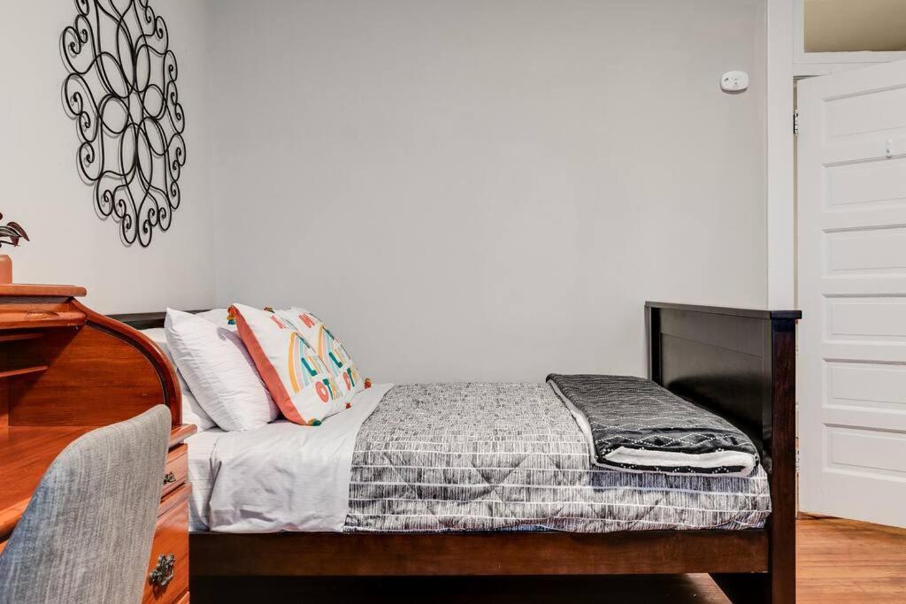 Grand Carytown 5br Fan Fully Fenced * Richmond